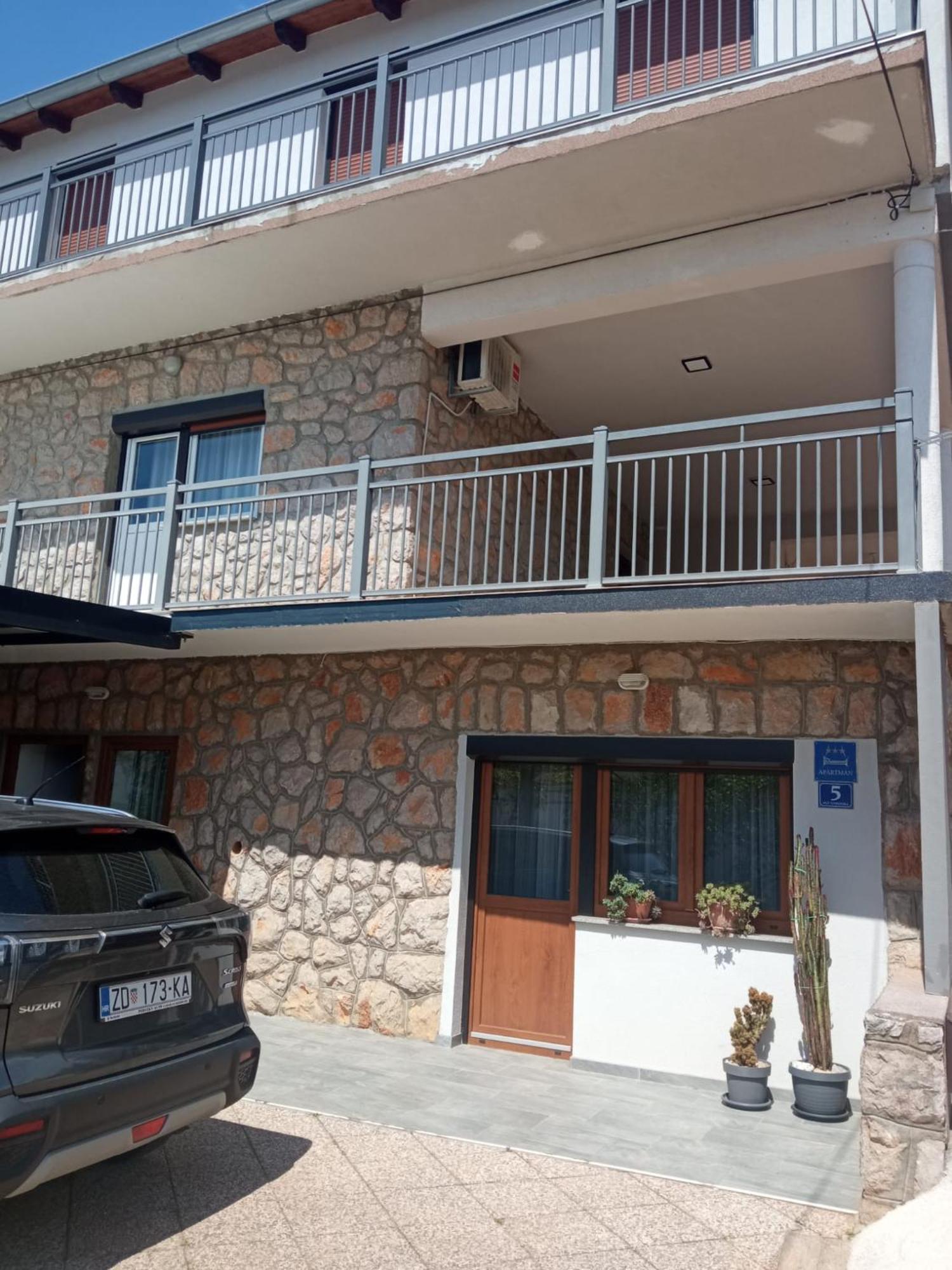 Apartment Plitvice Стариград-Пакленица Екстериор снимка